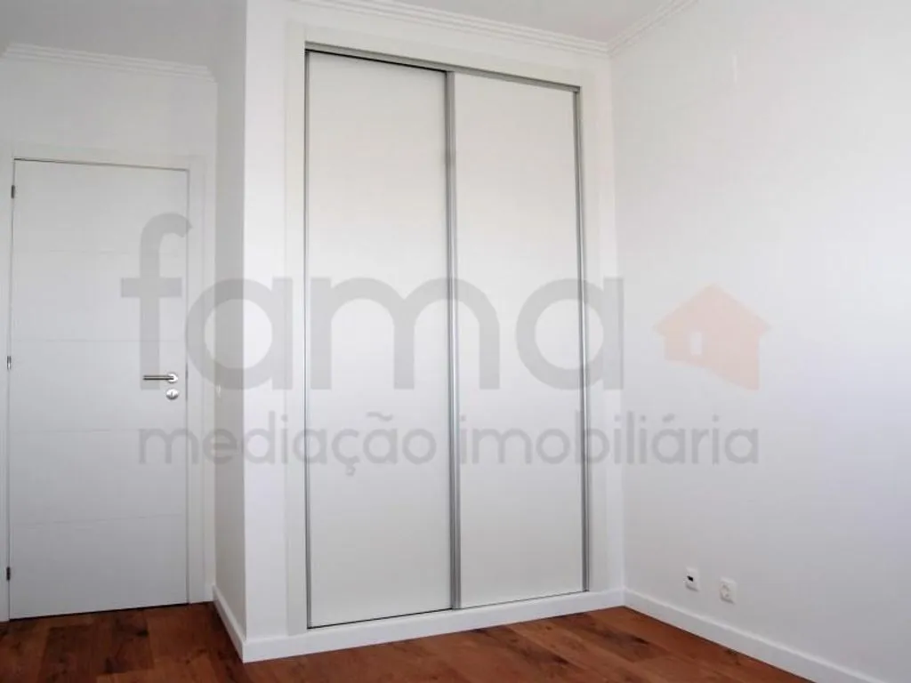 Toad - Remodelled House with Sea View in Ericeira