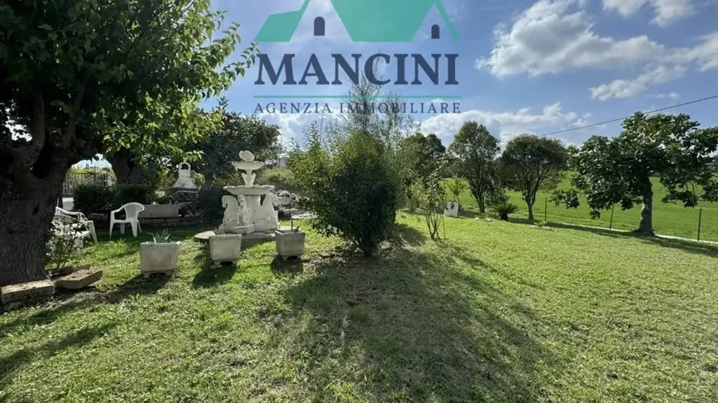 Aed - Rustic Bifamiliar with Garden in Cupramontana