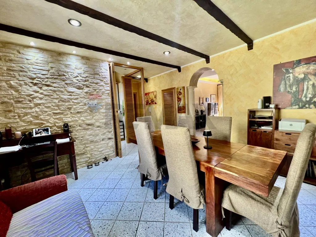 Söögituba - Penthouse with Panoramic Terrace in Casalotti
