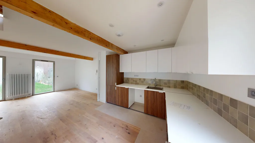 Cuisine - Maison Neuve avec Balcon à Montreuil