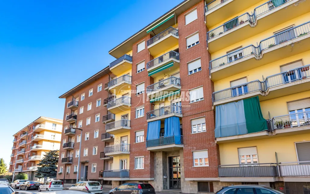 Välivaade - Fully Refined Apartment with Balcony in Fossano