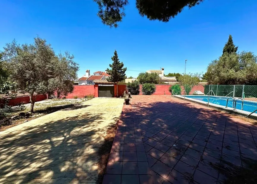 pool_area