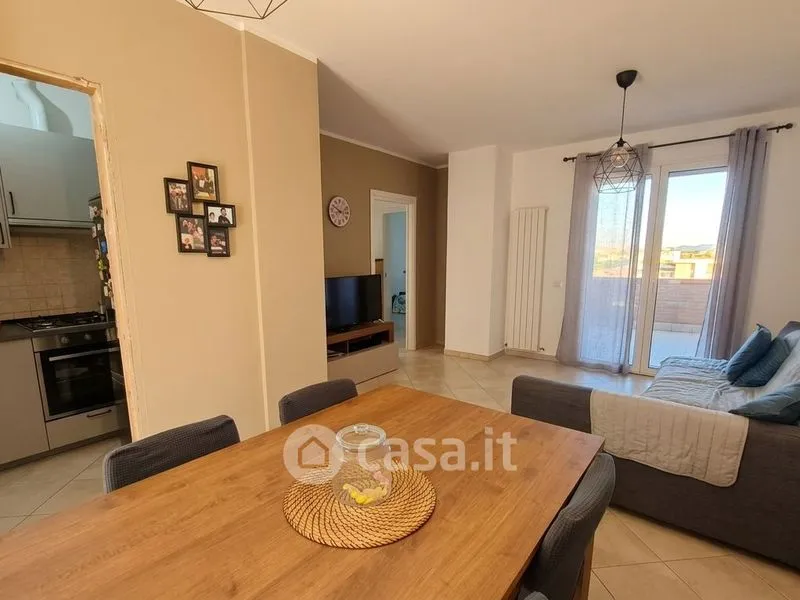 Esszimmer - Trilocale with Private Garden in Tavullia