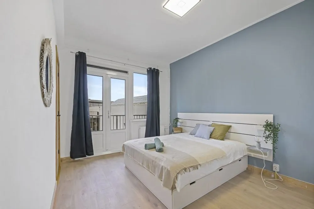Chambres - Gemeubled 2-Bed Apartment with Balcony in Schiedam