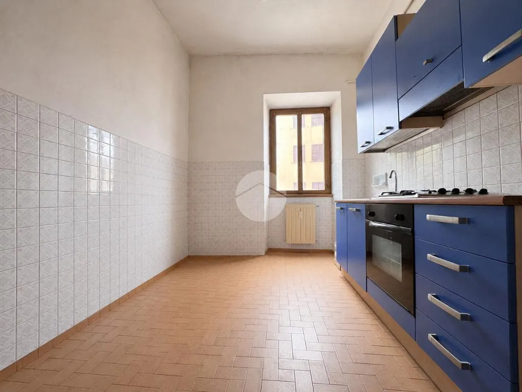 Köök - Terni Duplex with Potential in Central Location