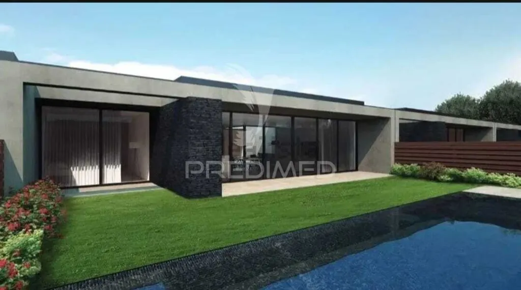 Piscina - Luxury Villa with Modern Architecture in Braga