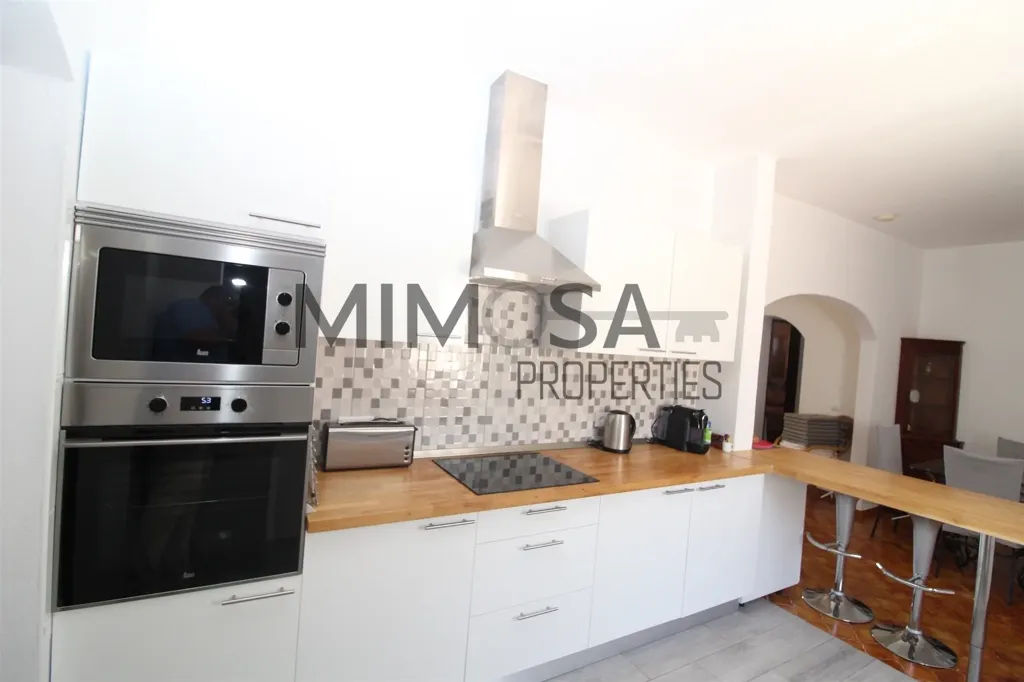 Cuisine - Modern Villa with Sea View in Lagos
