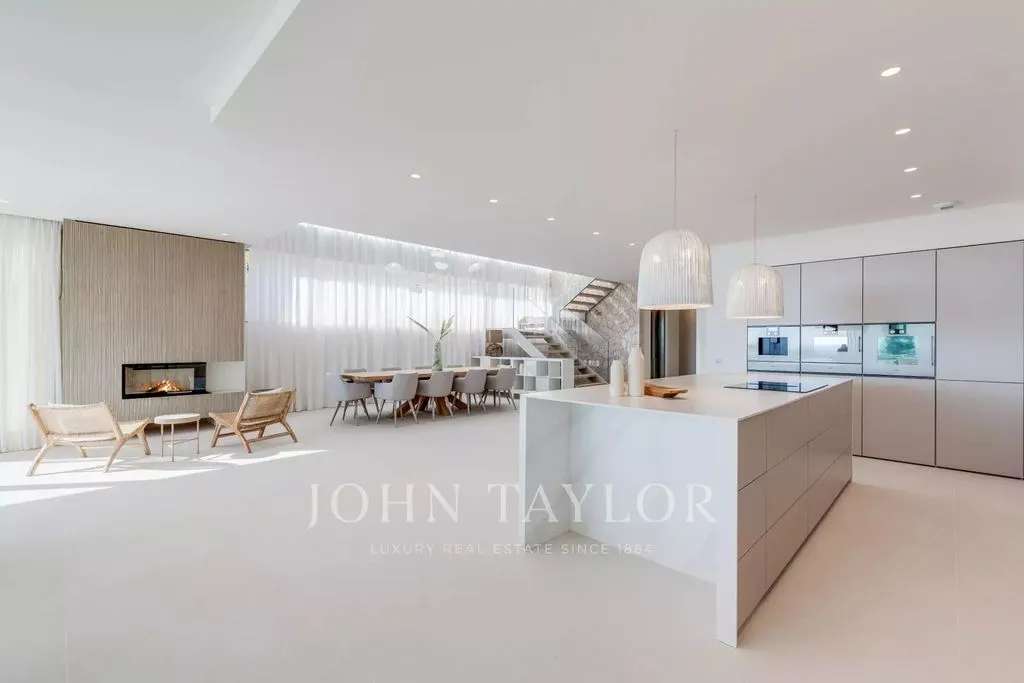 Cuisine - Luxury Villa with Sea View in Bendinat