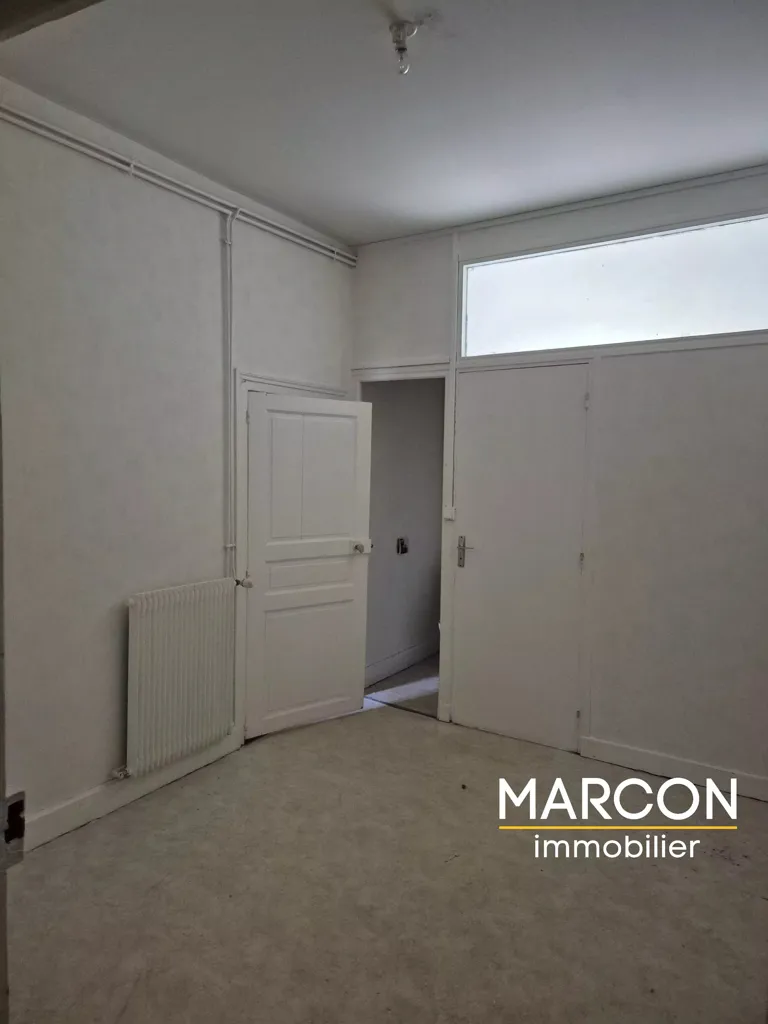 Stanze - 2-Bedroom Flat in Aubusson Centre