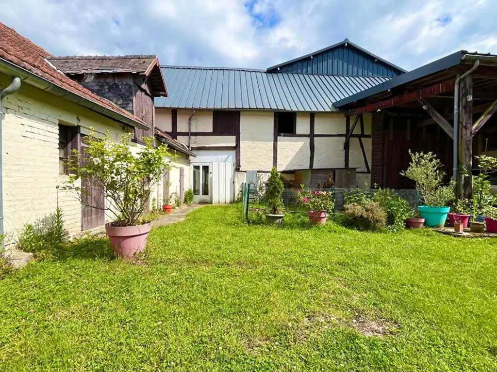 Jardin - Corps de Ferme avec Dépendances et Box à Compiègne
