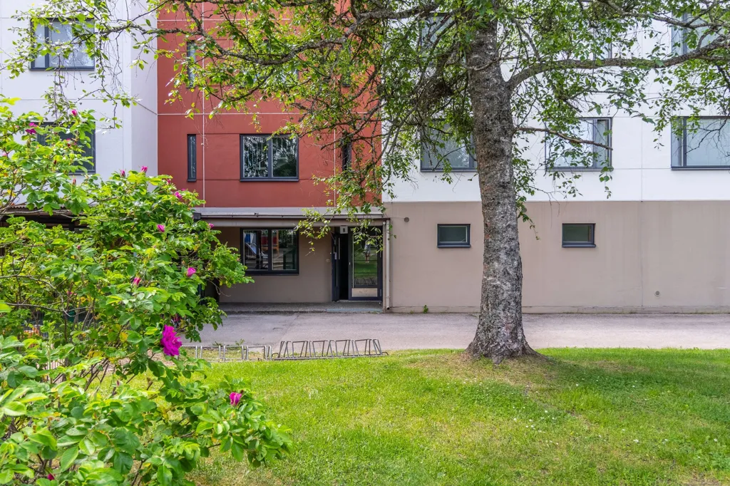 Extérieur - Two-Bedroom Apartment with Balcony in Kaukajärvi