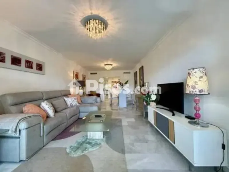 Elutuba - Apartment with Private Garden in Guadalmina