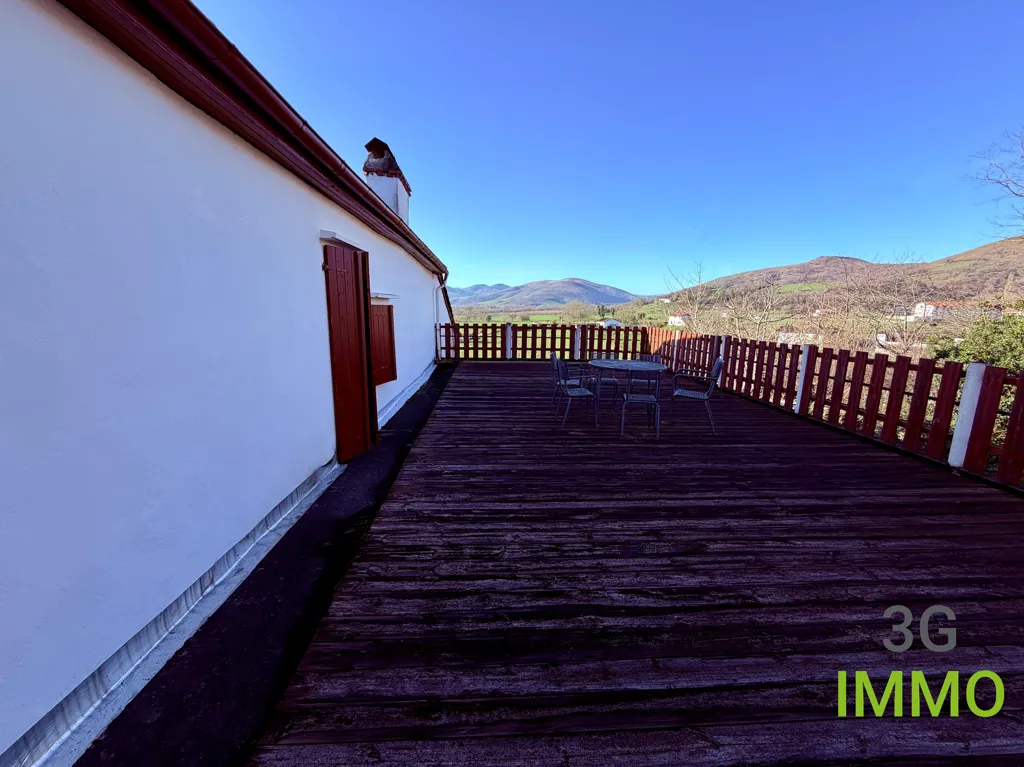 Terrasse - Maison Basque avec Gîte à Ostabat