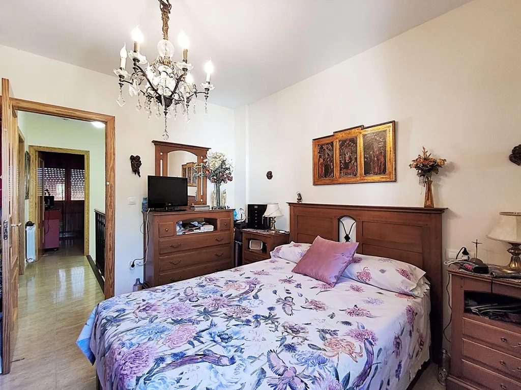 Magamistoad - Detached Villa with Pool in Caspe