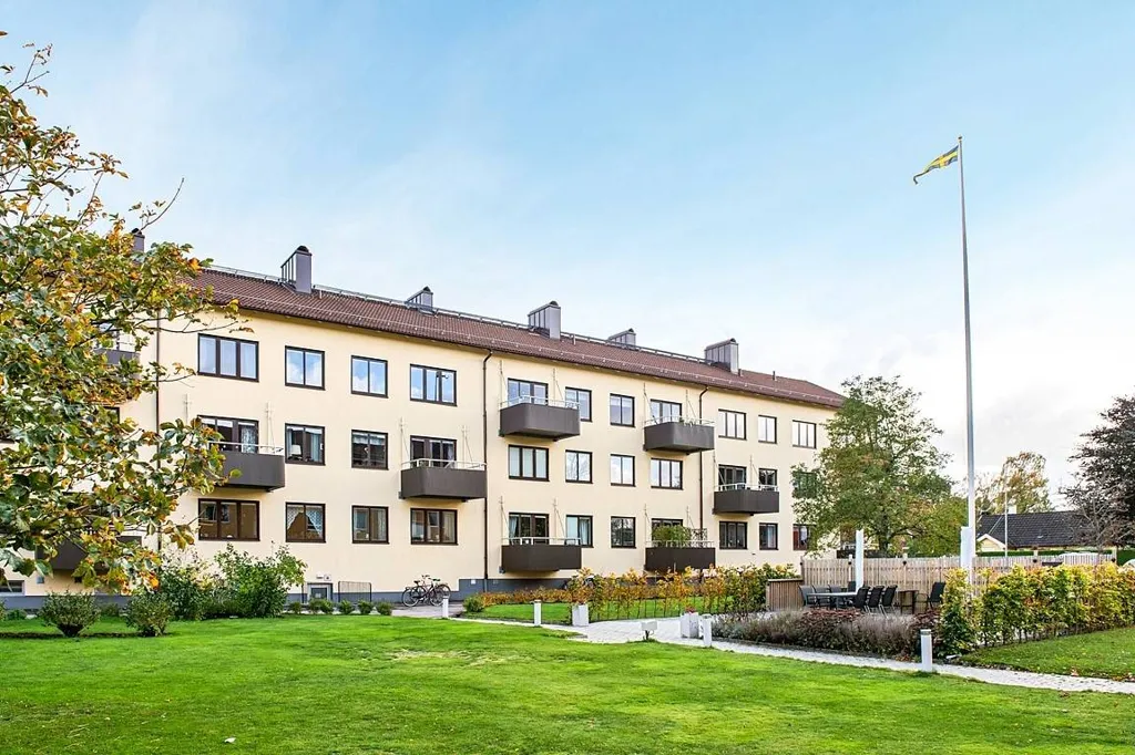 Jardin - 1948 Apartment with Balcony in Ängelholm