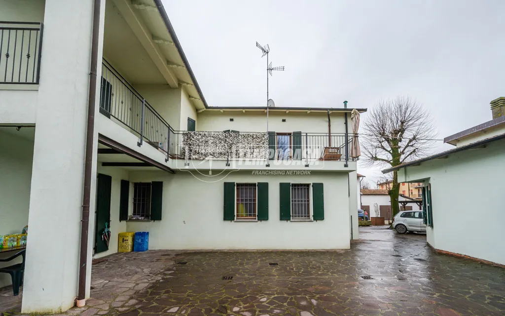 Välivaade - Rustic Villa with Garden in Minerbio