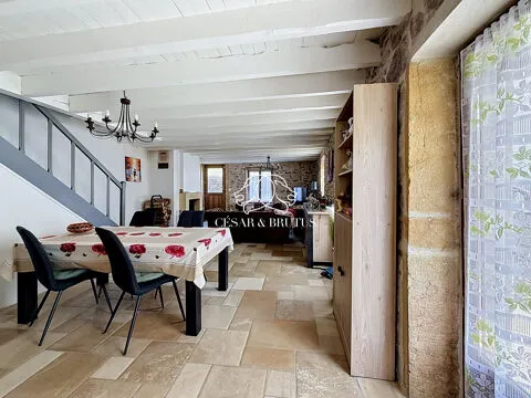 Söögituba - Renovated House with Panoramic Mountain View