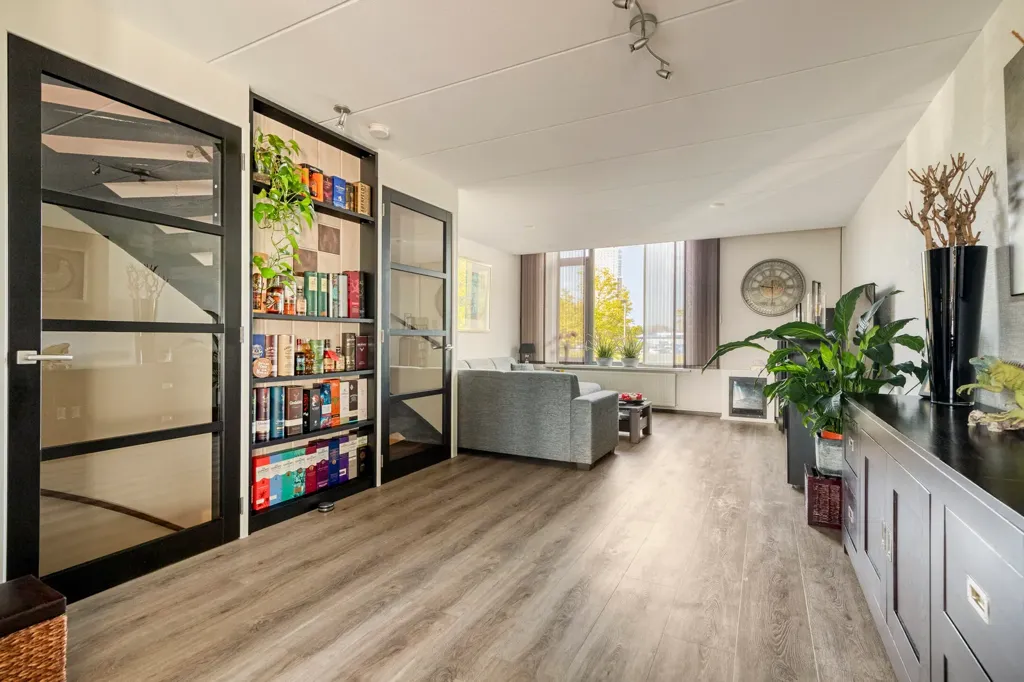 Maison 5 pièces à Hoogvliet Rotterdam