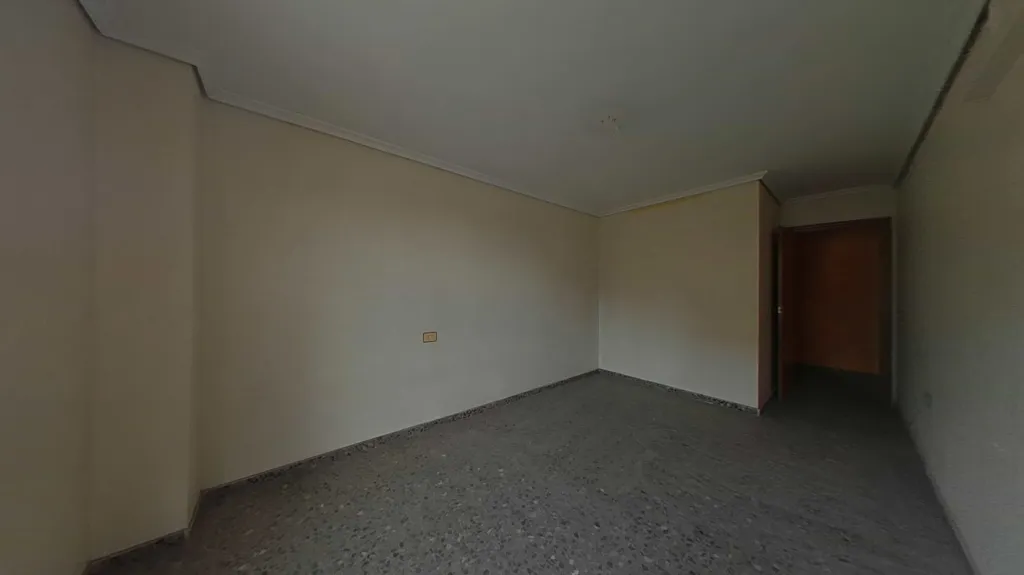 Pièces - Apartment with Large Windows in Nules