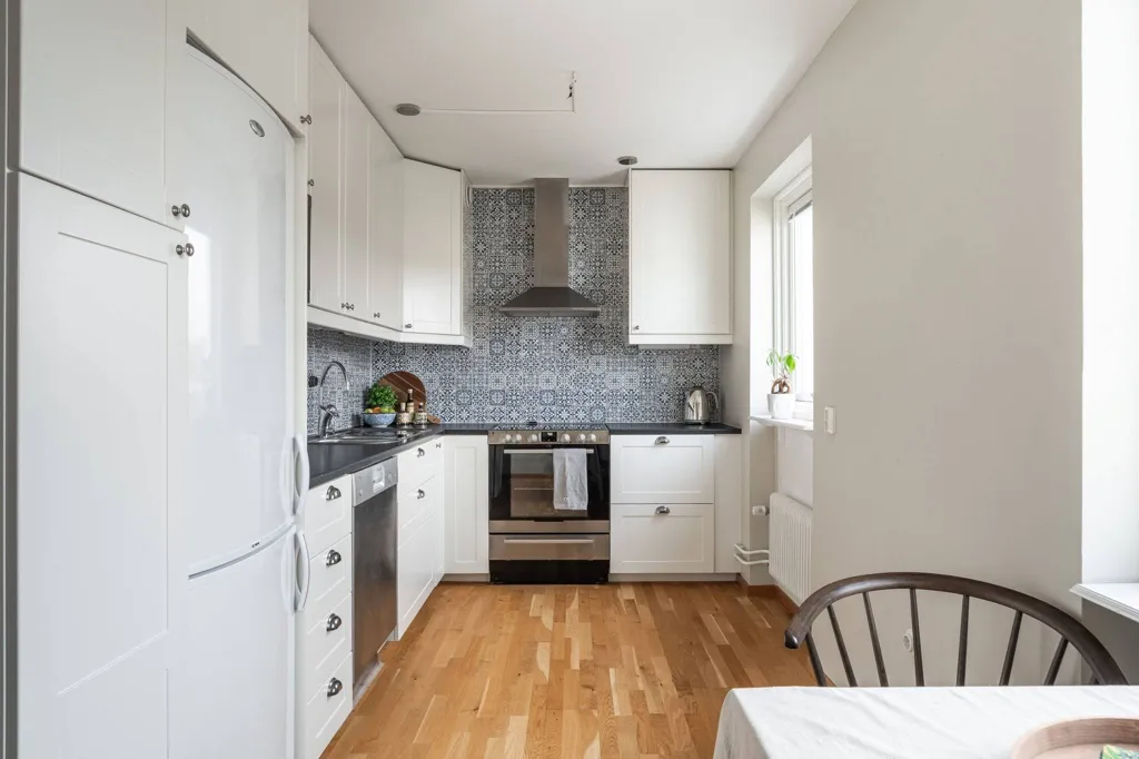 Cuisine - Bright Studio Flat with Balcony near University
