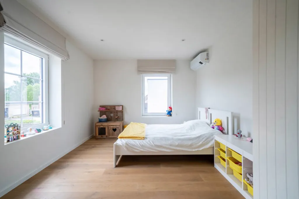 Chambres - Nouvelle Villa avec Pratique à Westerlo