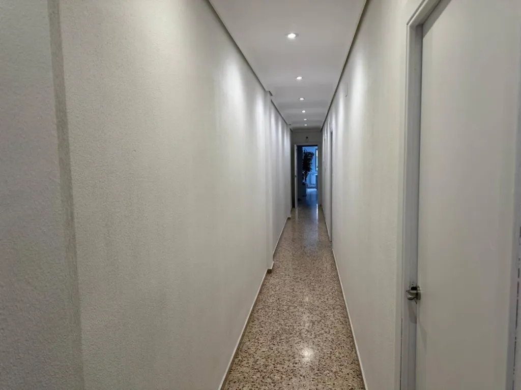 hallway_entrance