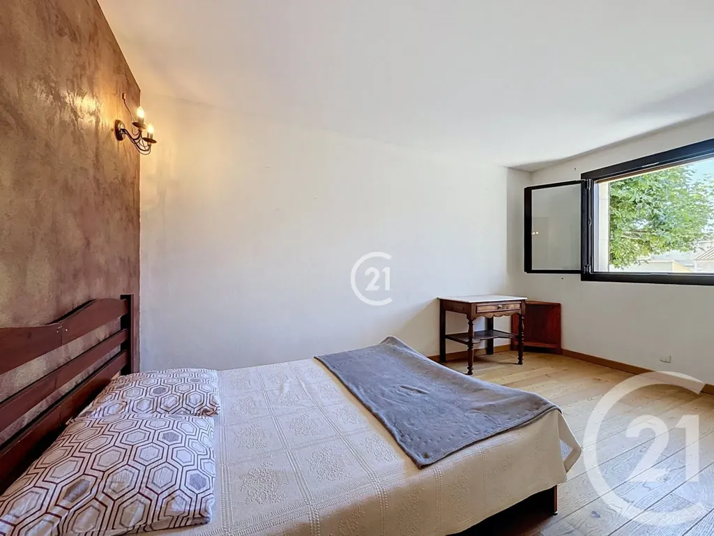 Magamistoad - Character House with Potential in Eyragues Centre