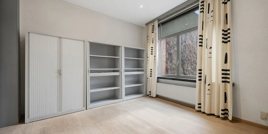 Studio - Historic Mixed-Use House in Lier