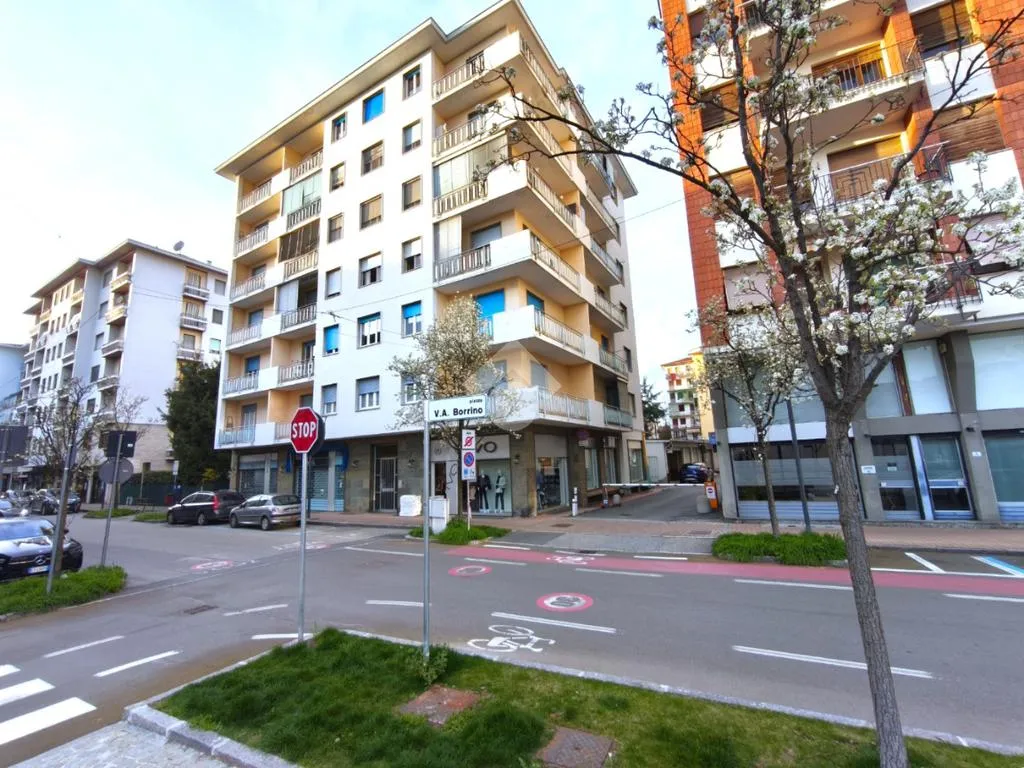 Exterior - Central 4-Bed Apartment with Balcony in Cossato