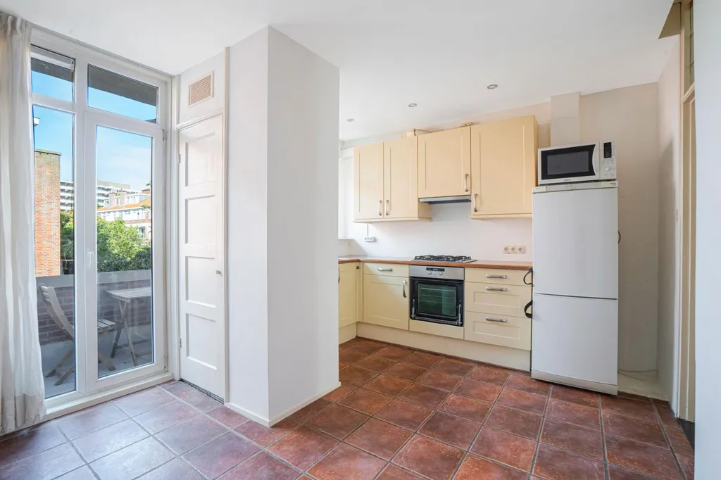 Cuisine - Bright 3-Bedroom Penthouse in The Hague Centre