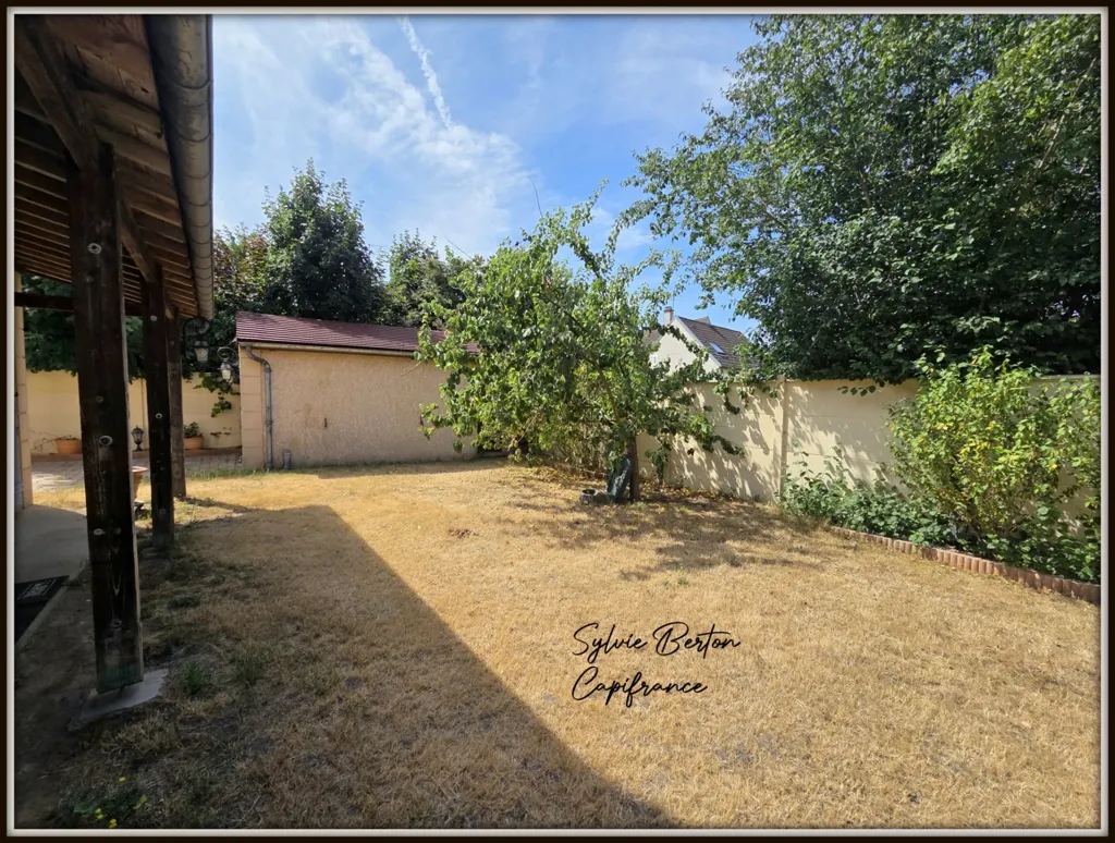 Giardino - House with Garden and Garage in Sevran