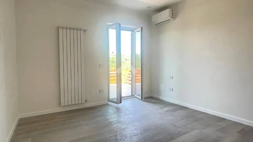 Stanze - Casa indipendente con terrazzo panoramico a San Nicola Manfredi