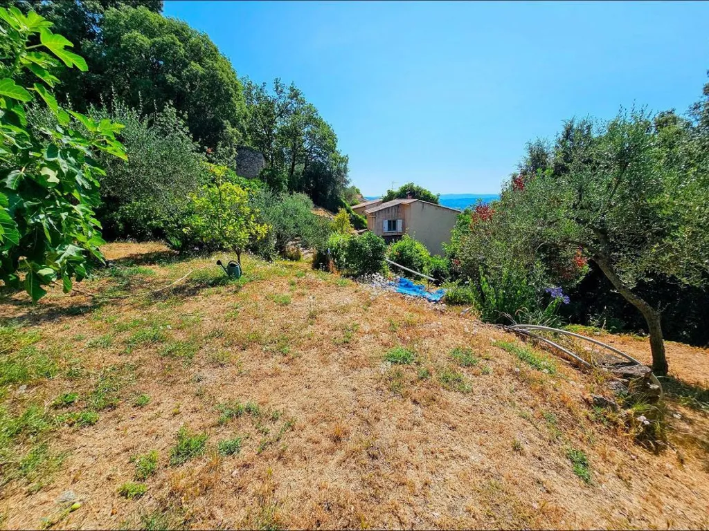 Aed - House with Garden and Terrace in Spéracèdes