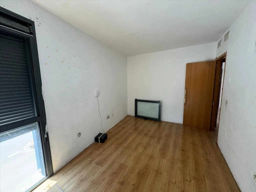Rooms - Apartment with Garage and Lift in Vícar