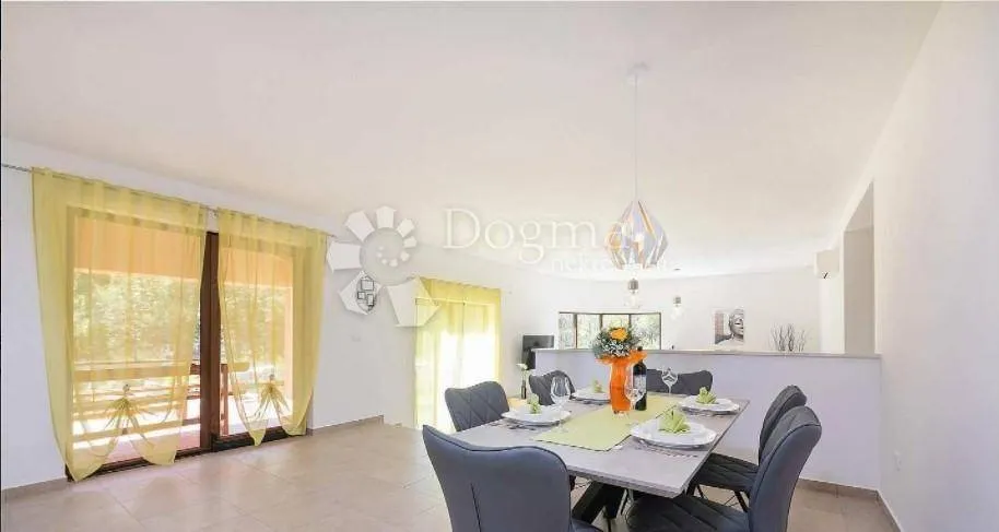 Sala da pranzo - Modern Villa with Pool near Labin