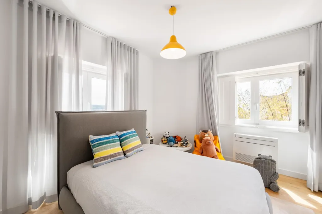 Chambres - 7 Bedroom House with Pool in Restelo, Lisbon