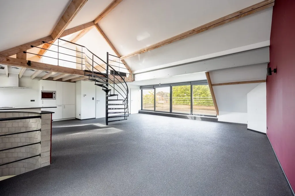 Séjour - Double Appartement avec Potentiel à Kontich