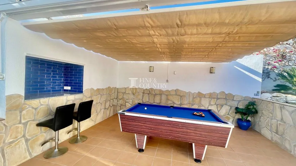 Terrass - Modern Villa with Panoramic Views in Pedreguer