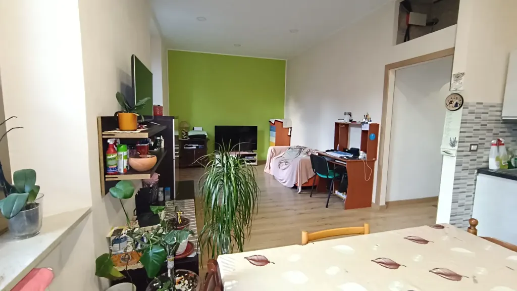 Salle à manger - Triplex with Balcony in Ancona