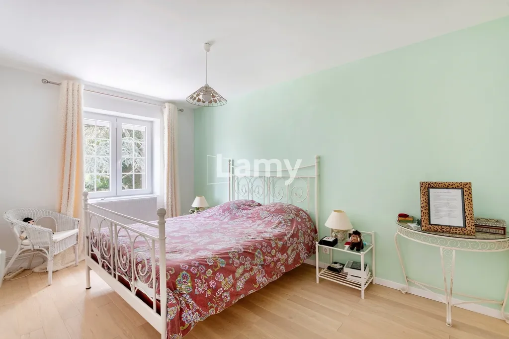 Camere da letto - Restored Mansart Villa with Garden in RER C Zone