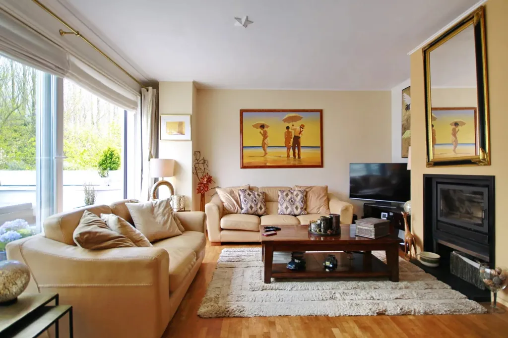3 magamistoaga korter asukohas Woluwe-Saint-Lambert
