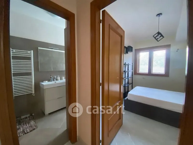 Chambres - Rented Apartment with Balcony in Messina