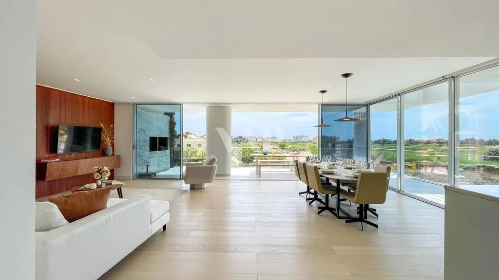 Séjour - 4-Bedroom Penthouse with Rooftop in Vilamoura