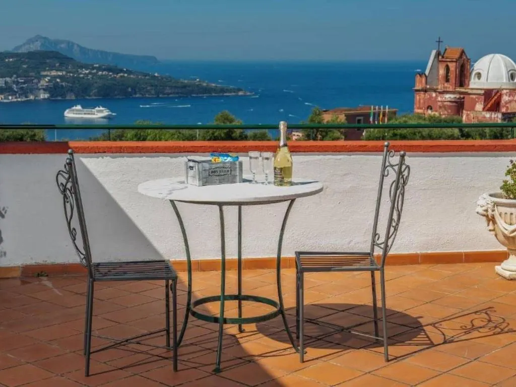 Terrasse - Historic Villa with Sea View in Vico Equense