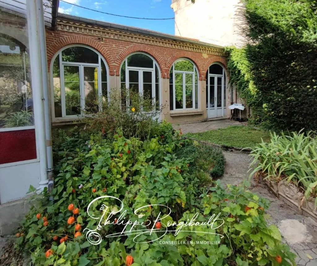Jardin - Maison Bourgeoise avec Jardin à Crémieu