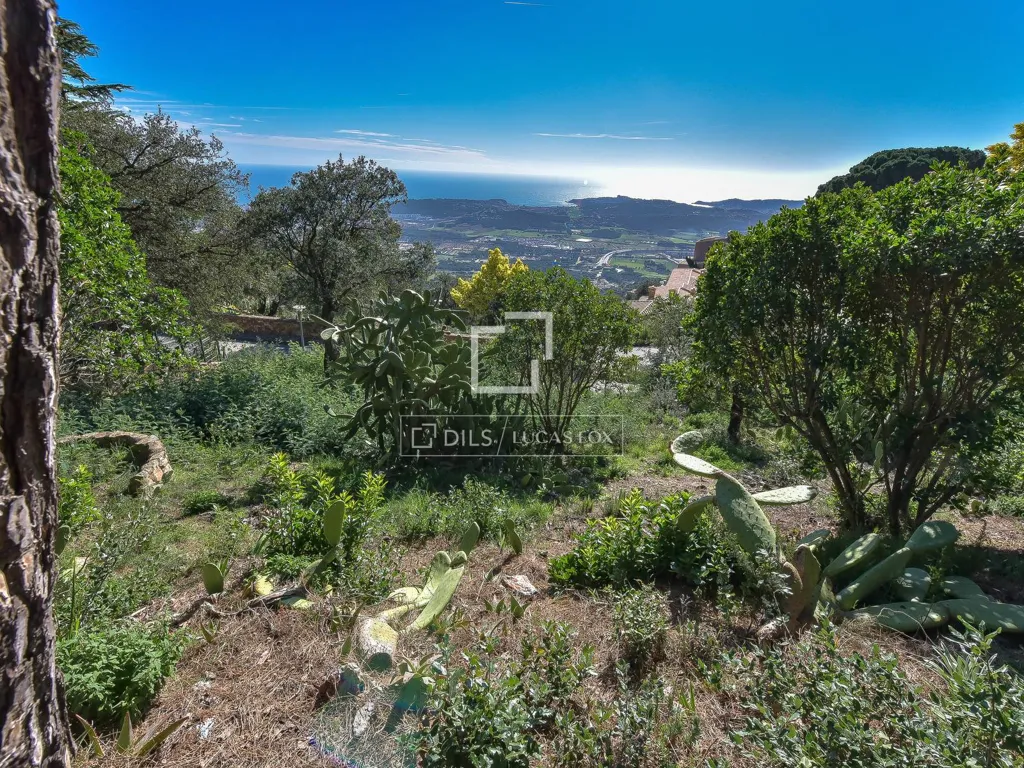 Jardin - Building Plot with Sea Views in Platja d'Aro