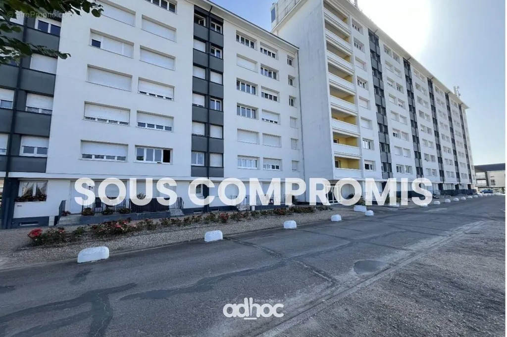 Välivaade - Apartment with Parking in Saint-Jean-Le-Blanc