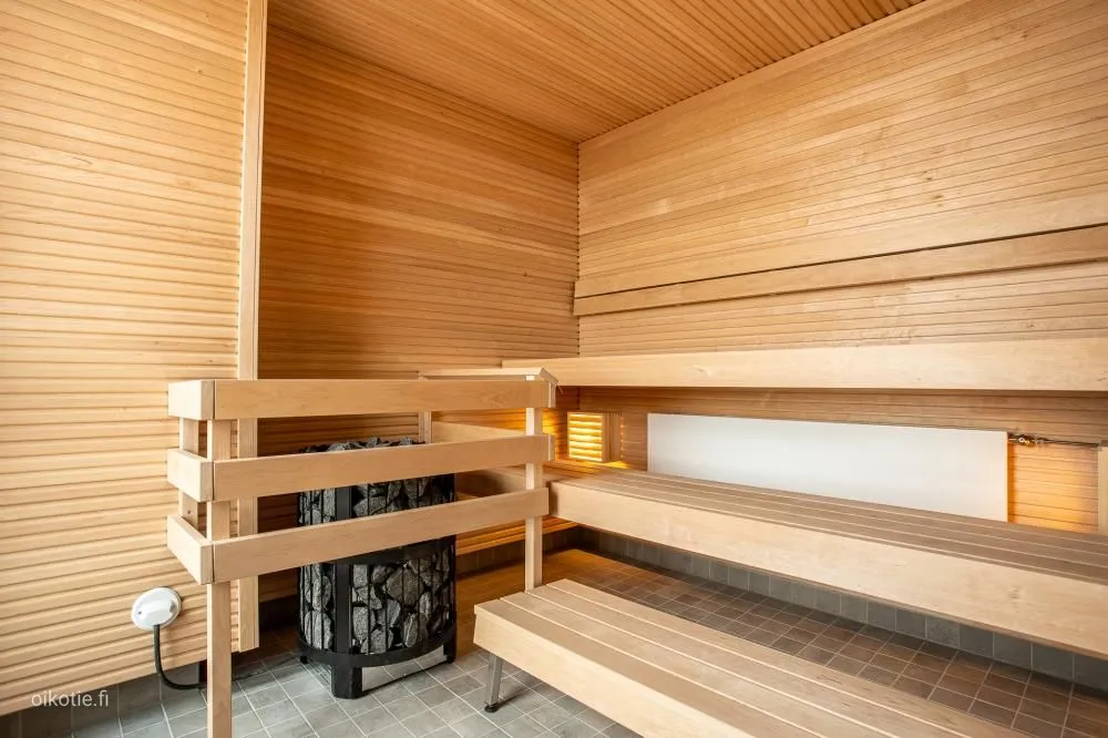 Rooms - Modern Studio with Gym in Myyrmäki, Vantaa