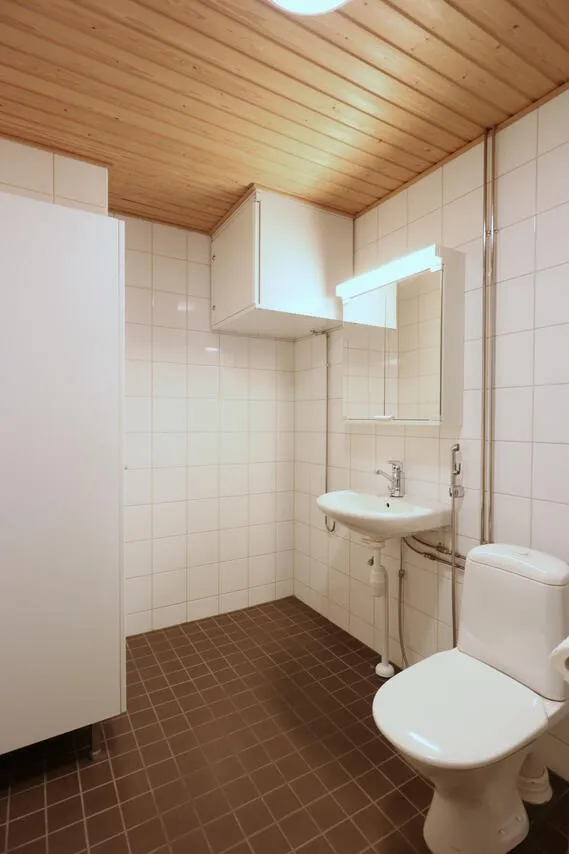 Vannitoad - Modern Flat with Balcony in Kupittaa, Turku
