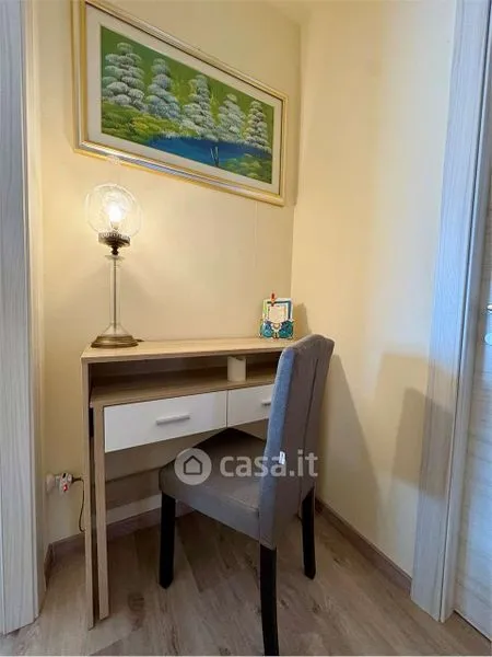Bureau - Rear-Facing Apartment with Balcony in Trento